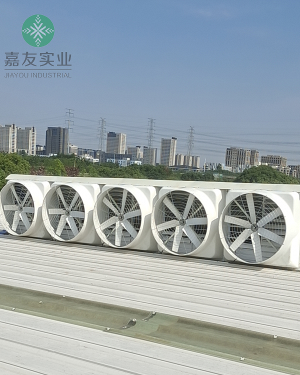 摩登7为上海鼎龙机械有限公司厂房安装通风降温系统